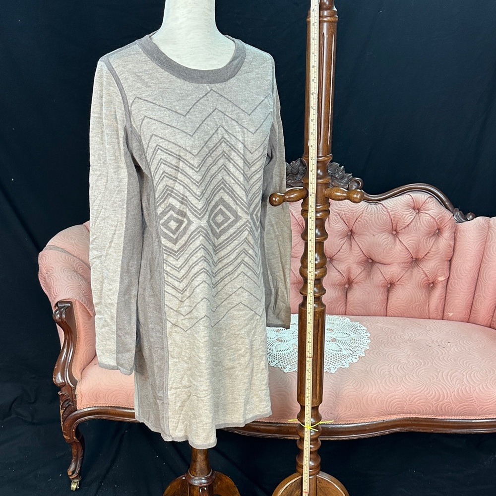 Prana Beige/grey/taupe Geometric Long Sleeve knit Dress